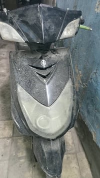 سكنس فحل للبيع شغاله مابيها شي بس  متروكه ابيع كوم حديد  250 بيها مجال...