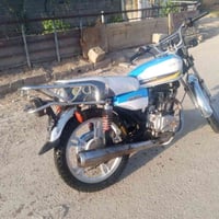 دراجة سيفان • محرك نضيف • أوراق أصلي