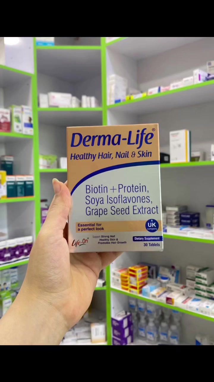 ✨ Derma-Life Healthy Hair, Nail & Skin ✨

امنحي شعرك، بشرتك وأظافرك العناية اللي يستحقوها مع Derma-Life الغني بالبيوتين، البروتين، إيزوفلافونات الصويا ومستخلص بذور العنب، لدعم صحة الشعر وتقوية الأظافر والحفاظ على نضارة البشرة.

🌿 يدعم نمو الشعر ويقلل التكسر
💅 يساعد على تقوية الأظافر الهشة
✨ يعزز صحة ونضارة البشرة
📦 يحتوي على 30 قرصًا وسهل الاستخدام اليومي

💊 صيدلية القمة البيضاء 💊
نهتم بصحتكم وجمالكم بكل التفاصيل 🌿

📍 العنوان:
بسماية – الشارع العام
مجاور فاملي ماركت وأمير أمزون
بالقرب من كولدن هوم

📞 للتواصل:
دايركت 💬 أو على الرقم: ***********

🚚 يوجد توصيل لكل المحافظات
