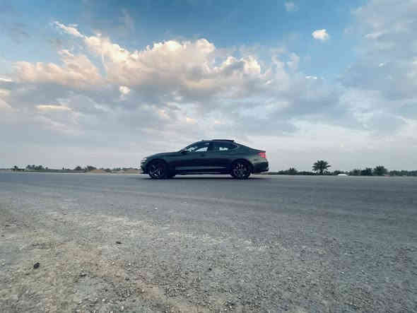 جينيسس G70  موديل 23 برستيج اعلى فئه فول مواصفات V6 توين تيربو حادث كلش خفيف بس بارد بيها بدون تبديل بدون صبغ رقم ديالى مشروع وطني كل المحافظات تداور السياره تخم تاير جديد كامله مكمله 

***********
