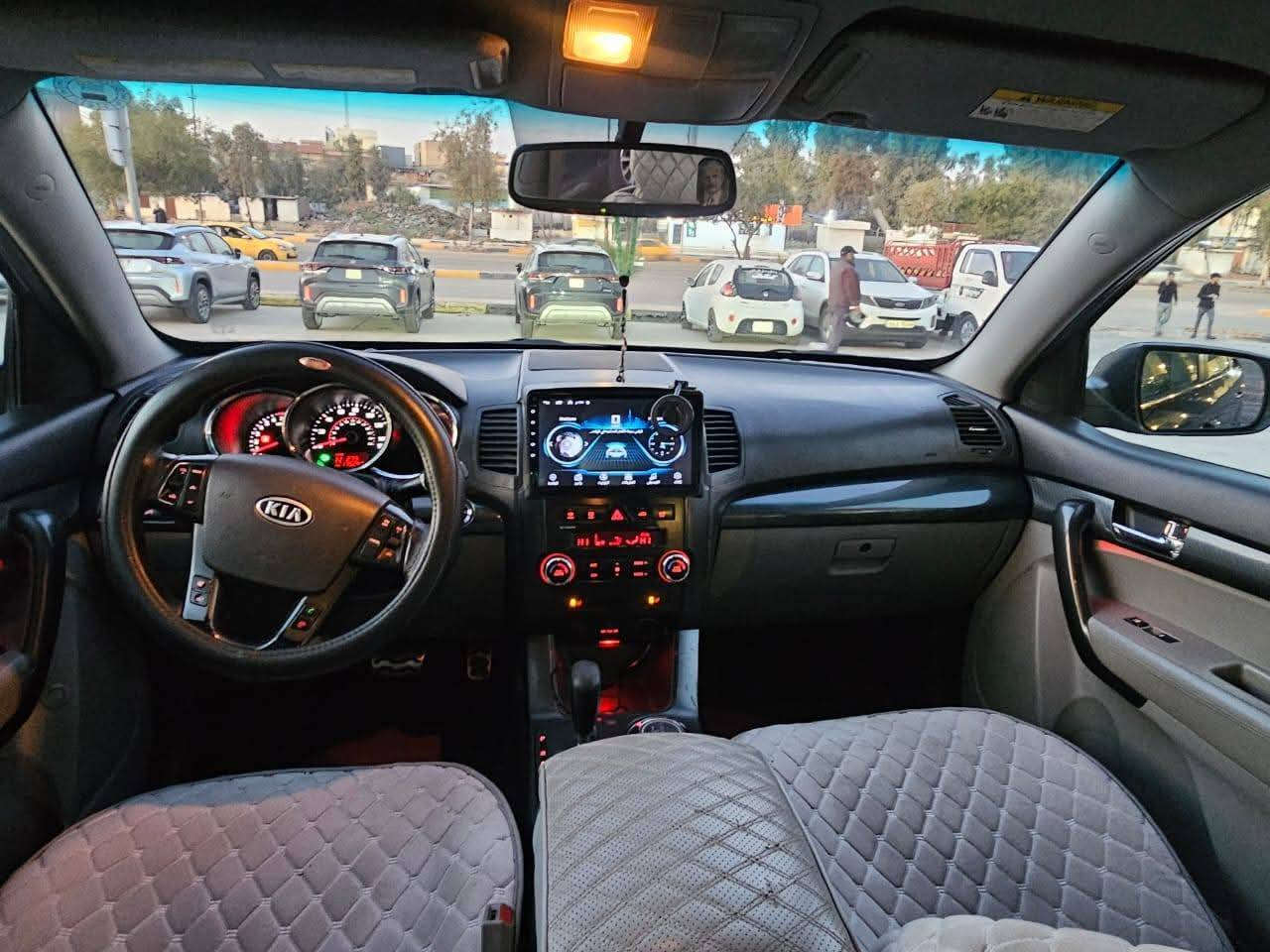 السلام عليكم
كيا سورنتو امريكي
كلين بدون ظرر
موديل 2011
6,سلندر
7,راكب
فول 
رقم شمال الجديد
العنوان موصل الزهور
للاتصال
***********
***********
اهلا وسهلا
