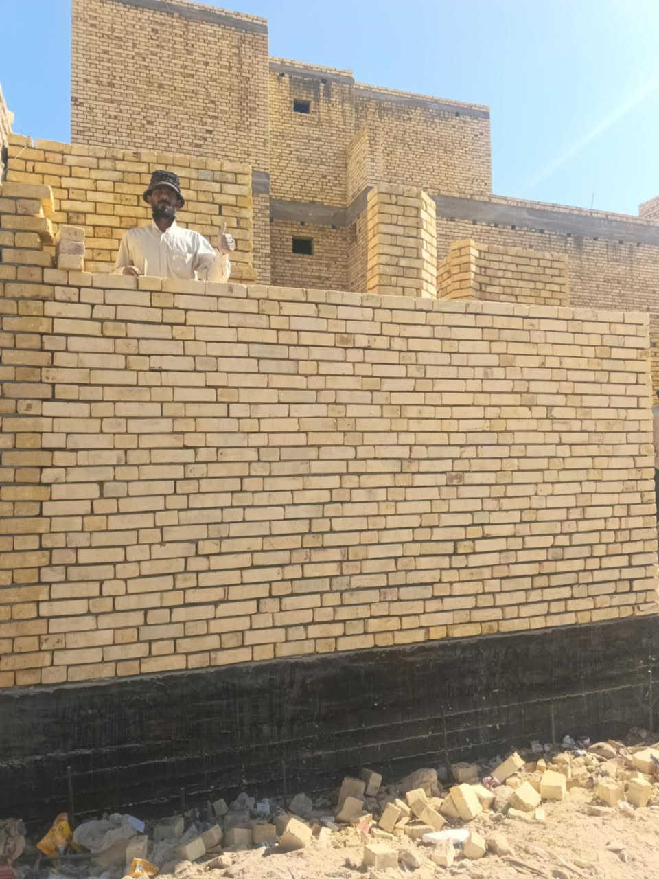 اللهم صل ع محمد وال محمد تم هذا البناء مواد وعمل بناء ابيوت هياكل وهذا رقمي ***********
