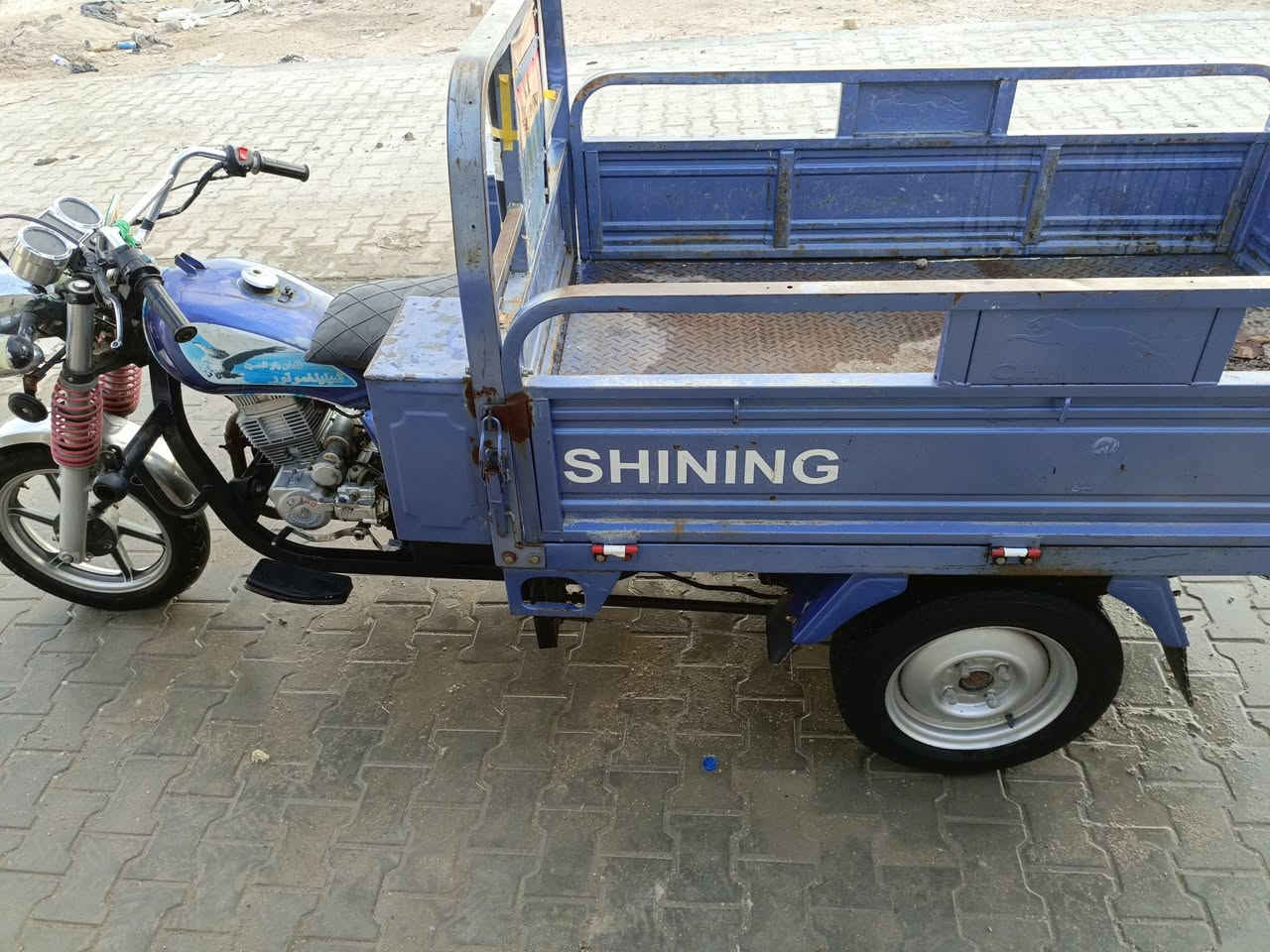 السلام عليكم ستوته للبيع موديل 22 اوراق السعر خاص


**إذا كنت صاحب هذا الإعلان وتريد حذفه لأي سبب، رجاءا أرسل رسالة إلى الدعم الفني**