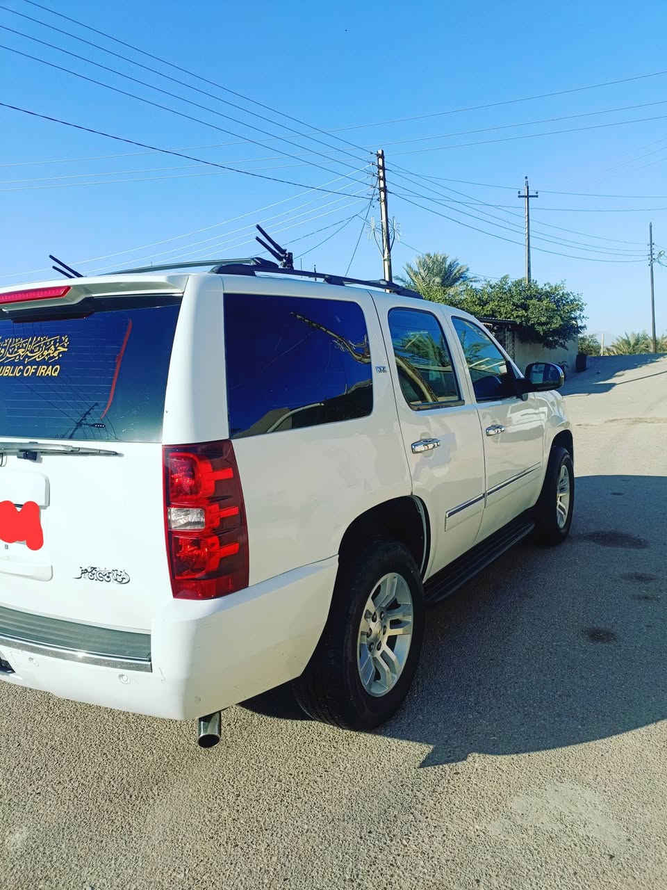 للبيع تاهو خليجي LTZ موديل 2009 فول مواصفات كير محرك كفاله حداده جديده  تبريد تدفئه تخم تاير جدد ويل سياره حديث صندوق كهربائي شاير بالمرائ دواخل عسلي  كرسي قلاب لايت زنون سياره كلش جديده ومامتعوبه  احلا من الصوره هواي بيها مواصفات ماذكرتهن سياره مال بيت جني الله شاهد حلوه مانقصها شي مكفوله من الحادث فقط صبغ احزام رقم اسليمانيه سنويه مجدد لل 2029 ذكرت كل شي  مكاني البصرة السعر 177  شراي يتصل استفسار ت *********** اذا اكو مراوس اوبامه فقط
