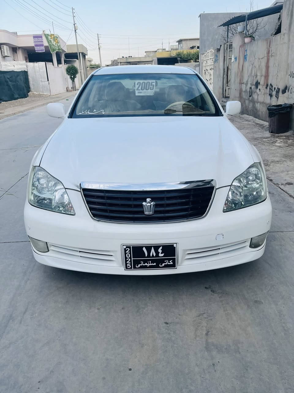 براوا گيرومه كينه كه وره
نمونه 
كامل جايز
٣دوكمه به رده 
٥٢كه لا 
***********

