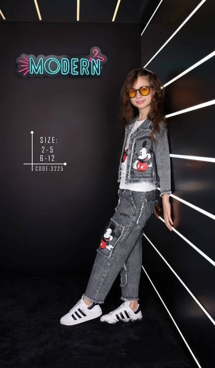 طقم كابوي   من ٣قطع يلبس ٢–١٢سنه السعر 25


**إذا كنت صاحب هذا الإعلان وتريد حذفه لأي سبب، رجاءا أرسل رسالة إلى الدعم الفني**