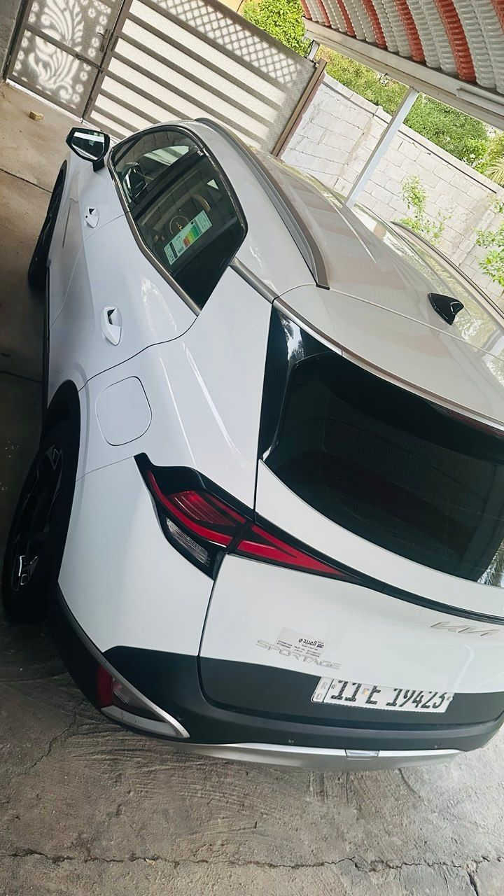 سبورتج ٢٠٢٣ للبيع كفاله عامه km60. مكان السياره بابل السده باسمي  السعر خاص


**إذا كنت صاحب هذا الإعلان وتريد حذفه لأي سبب، رجاءا أرسل رسالة إلى الدعم الفني**