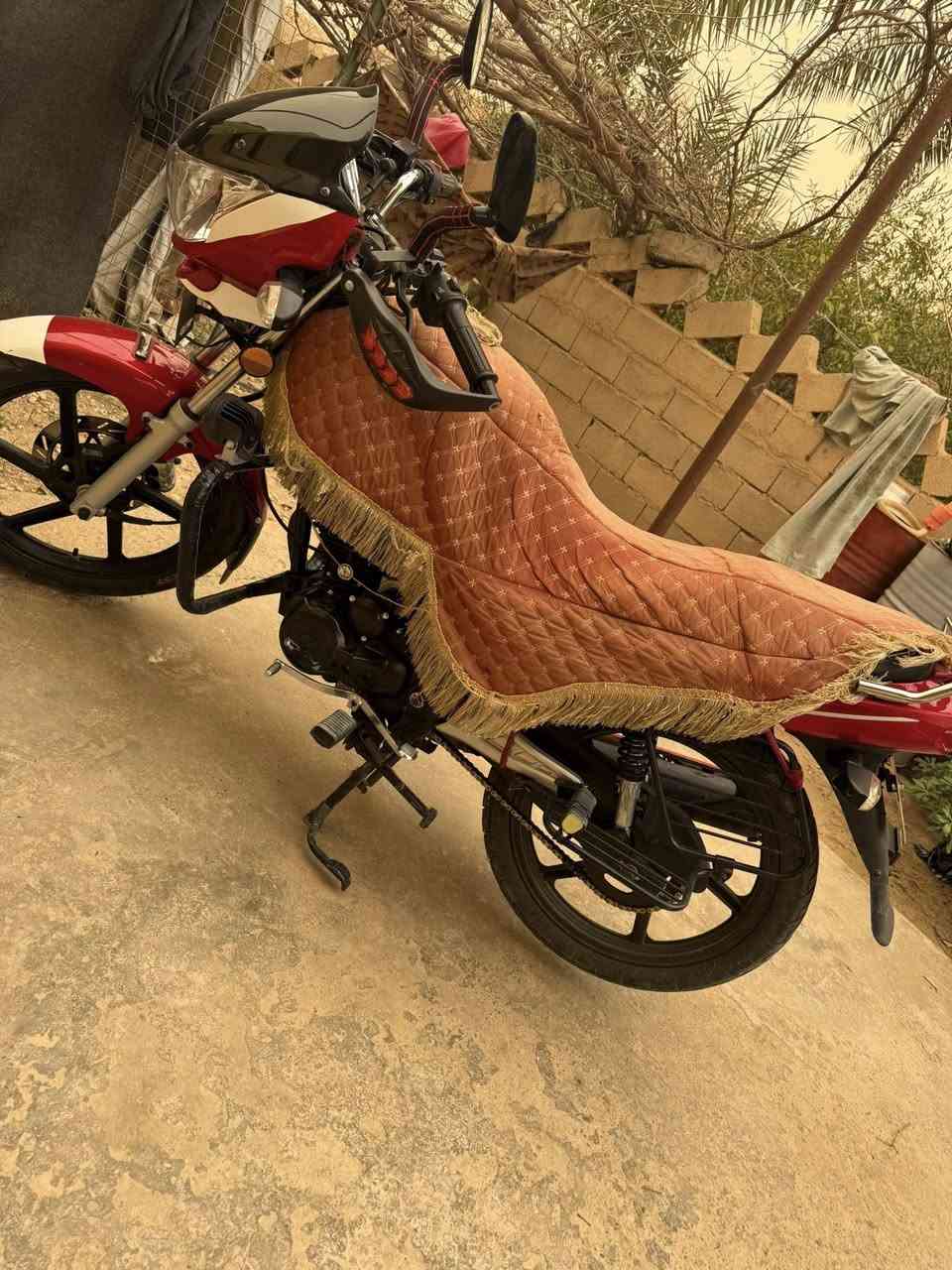 السلام عليكم من رخصه الادمن المحترم متاح دراجه سايم للبيع موديل ٢٥نضافه فول مكفوله من الدعاميه للدعاميه كير ومحرك خير من الله استخدامه شخصي مكاني العبيدي سعره مليون و ٤٠٠الف وللعم الفرشه مو وياهه


**إذا كنت صاحب هذا الإعلان وتريد حذفه لأي سبب، رجاءا أرسل رسالة إلى الدعم الفني**