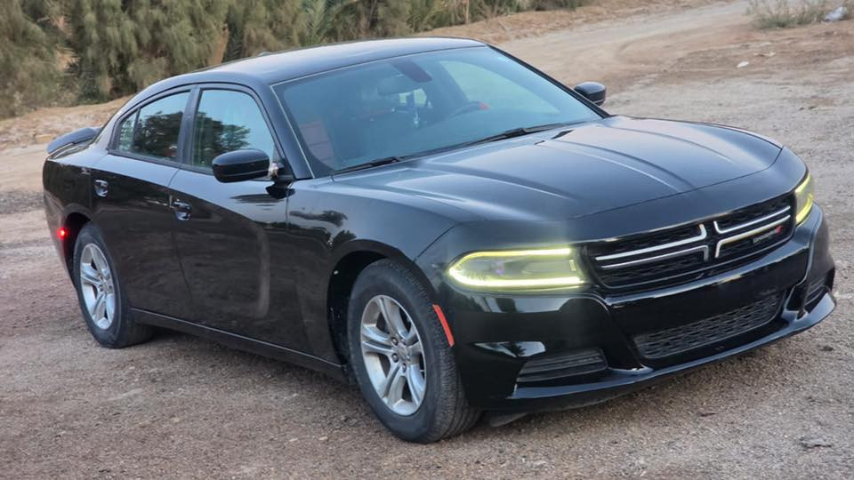 جارجر 2016 رقم بغداد مداور مباشر سنويه جديده السياره جديده كفاله عامه ما عدا الدعاميه الاماميه
محرك 3/6
كير طياري
دواخل جلد 
ارضيه جلد 
حساس امامي خلفي 
سبايدر جنطه
حداديه جديده 
تخم تاير 
تبريد قطعتين
تدفئه 
لايت زنون 
كشن كهربائي 
مثبت سرعه 
تحكم ستيرن
وبقيت المواصفات معروفه السياره ماشيه 120
المكان الديوانية الحمزه الشرقي 
‏‪***********‬‏
‏‪***********‬‏
السعر 188 السياره استعمال شخصي
