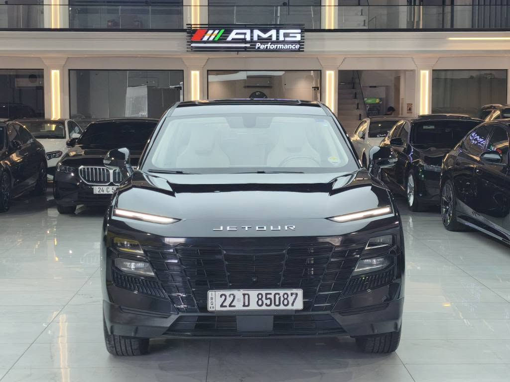 ماشيه 48.000كم 
 فقط شبر بالطول جوه الرقم الصندوق صبغ
محرك 1.5 توربو 
رقم سنويه جديد
السعر 149 وبي مجال بسيط
العنوان اربيل معرض AMG 
للاستفسار 
***********
*********** أربيل, العراق
