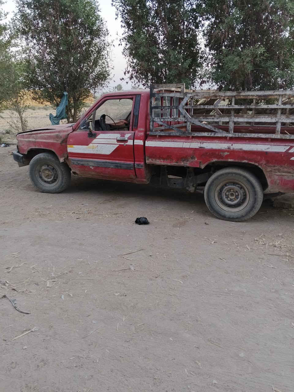 للبيع 85رقم ديالى صدامي مااندل راعيه محرك كير اكسل شاصي مكفول السياره شوفت عينك عوزه ترتيب المكان بابل النيل المو شراي اعبر المنشور فظلا وليس أمراً *********** السعر 17ورقه وبيه مجال حق الجيه
