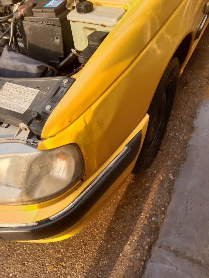 السلام عليكم بيجو بارص موديل ٢٠١٥ للبيع السياره بيها طخه صغيره بل جاملغ الامامي مثل مموضح بلصور والمكينه مالتها بيها تبخير والباقي السياره مكفوله ﮼﮼من كلشي السياره باسمي تحويل مباشر باي وقت يعجبك سعرها ٤٢وبيها مجال رقم الاتصال *********** مكانها بغداد الشعب
