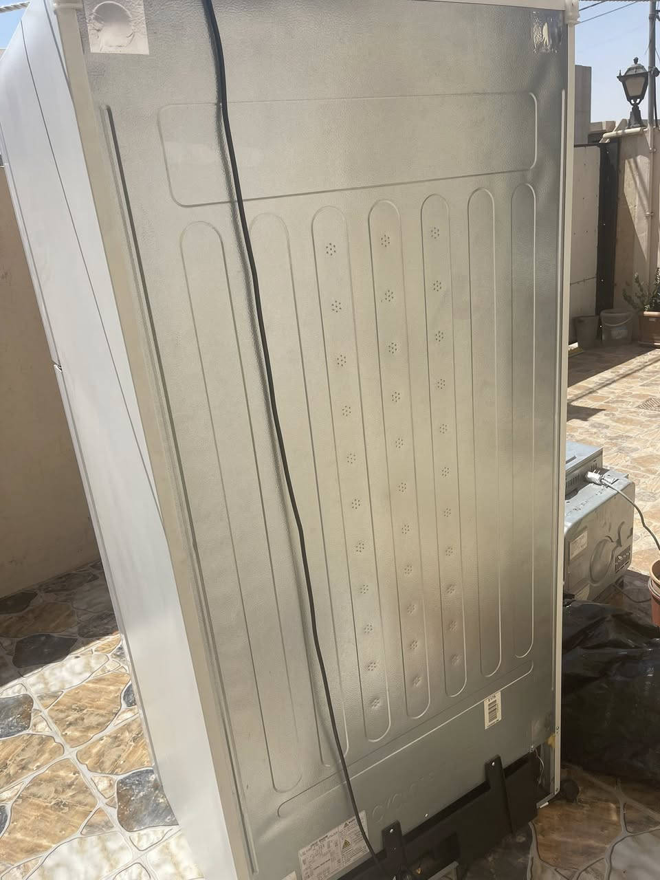 مرحبا عندي ثلاجه هيتاشي جديده اي شخط مابيها 24 قدم بخاخ سعرها    475   الف وبيها مجال
عندي اوفن كهربائي سعر اوفن 85الف بيه مجال 
ملاحضه سعر السابق
ثلاجه جديدة 700 دولار سابق
ملاحضه سعر افن جديد 200 دولار سابق
العنوان الحمدانيه حي العسكري 
***********
