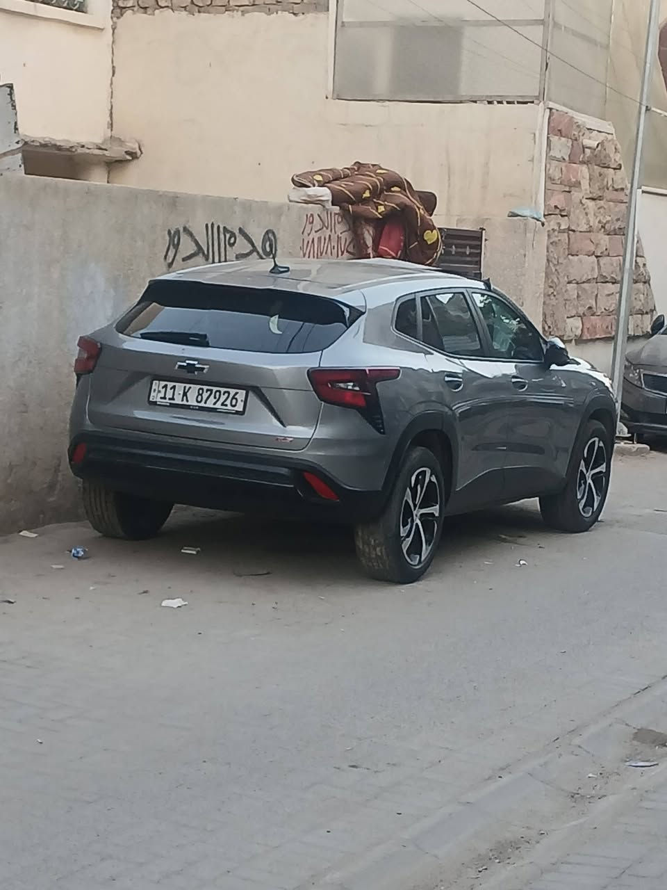 تراكس ٢٤ موديل بغداد بسمي RS بيه تبديل قبغ جنطه وبنيد بدون ارباك ماشيه ٧٠٠٠ ميل  سعره ١٣٥ وبيه مجال بسيط ***********
