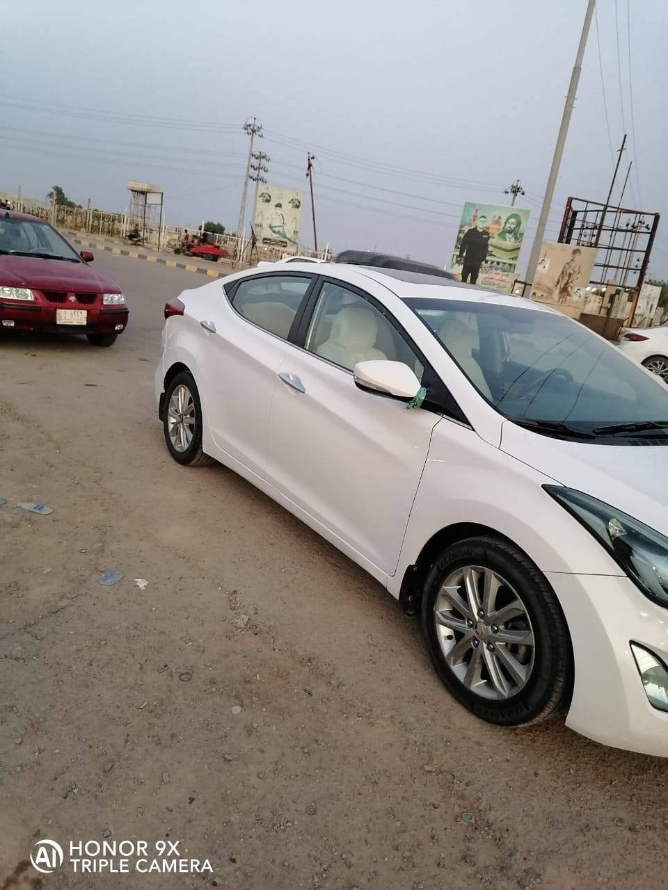 حياكم الله
النترا خليجي موديل 2015فول مواصفات عدى 
البصمه سيارة حلوة ونضيفه ب 110وبيها مجال 
والي يحول بيها تخفضات 
سيارة احلى من الصورة
***********
