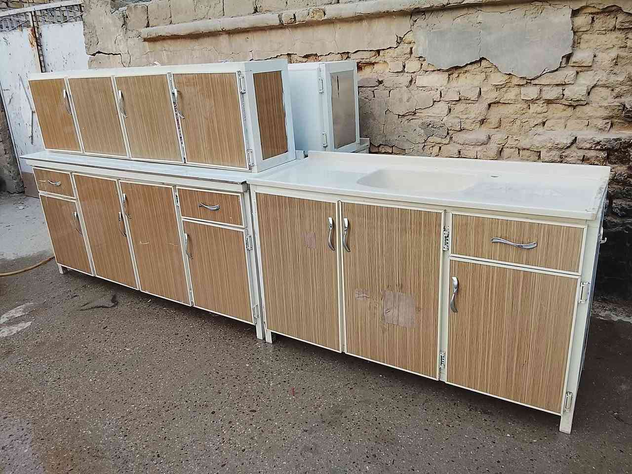 بيع او مراوس 
كاونتر تركي تسكام مترين وملحق مترين وسنك متر ونص مرمر وسعره حلو ومناسب مكاني بالقاسم ***********وات ساب
