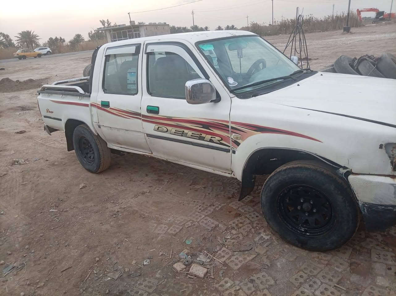 السياره للبيع ٢٠٠٦ مشروع وطني معروضه ٣٥ وبيهه مجال للستفسار *********** العنوان واسط العزيزيه
