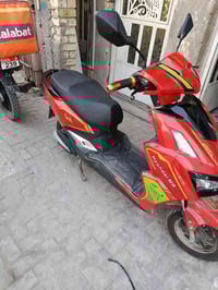 شباب  دراجه شحن  سكنس موديل2025 للبيع مواصفاتها 3سرعات  تحمل شخصين تشغ...