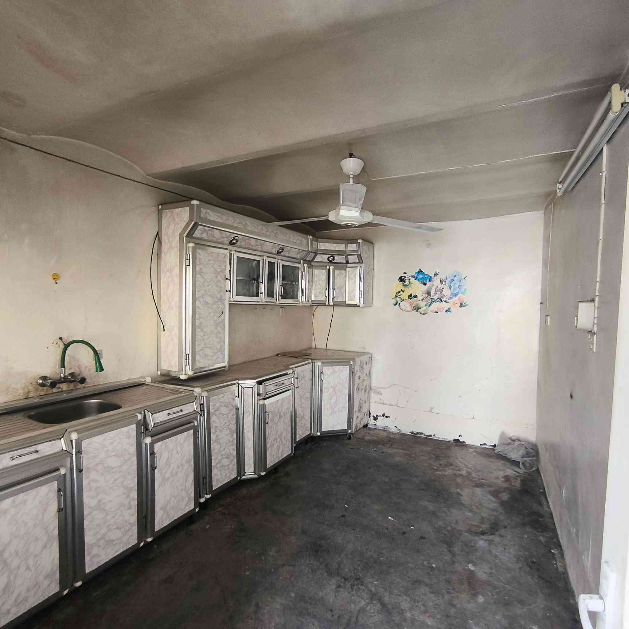 اعلان رقم (801)
بيت طابو طابق واحد للبيع 
مساحة/150م 
العنوان/ زراعة 
السعر/56 مليون 
-----------------------
للاستفسار اكثر مراجعة مكتب محمد الواقع في فلكة راس فرع جامع الامام علي او اتصال بالارقام التالي 
***********
***********
نستقبل كافة عروضاتكم سكنية وتجارية في كافة المناطق طوز و كركوك..
