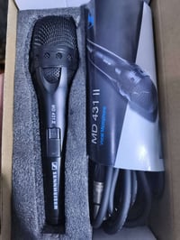 خدام الحسين مايك سنهايزر للبيع بلكارتون القطعه ب٧٠  ألف توصيل موجود 07...