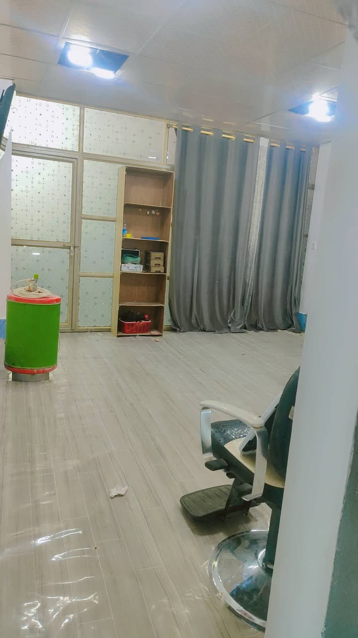 محل للايجار العنوان كوفه قرب مسجد الكوفه ***********
