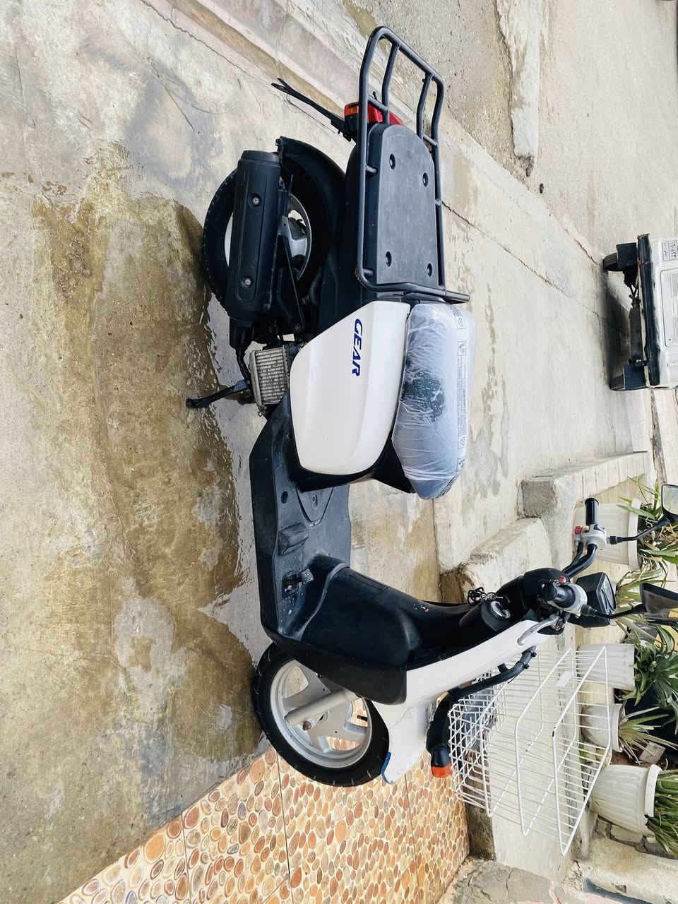 دراجة بيكم البيع مكان ديالئ بعقوبة نوزل ورايدتر ماء السعر 400 وبيها مجال رقمً ***********
