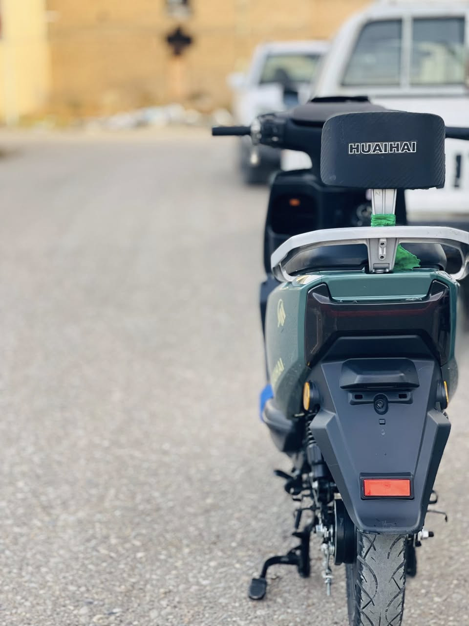 سلام عليكم ماطور شحن للبيع بصمة سويجين كرت تشغيل سته بطاريات حجم كبير سعر خاص رقم ***********
