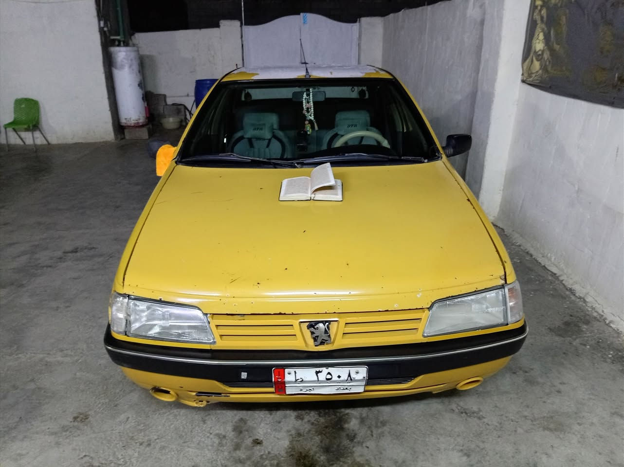 السلام عليكم سياره 2009 روى عارضها ب 20 وبيها مجال هاي او غرامات كلها مصفره داخلهاد ***********
