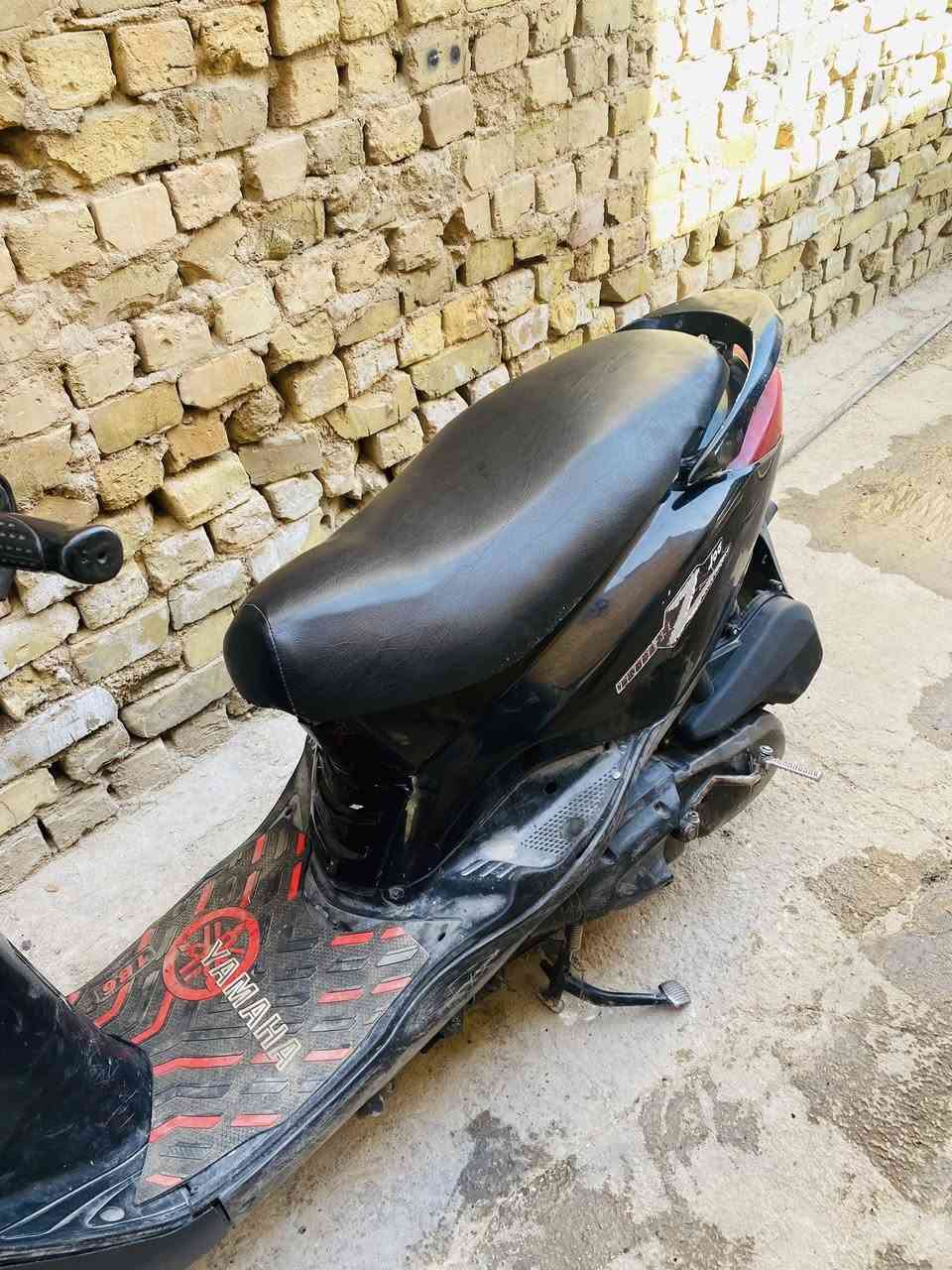 دراجة بريس للبيع
سلف وهندو نقصه بس دبل امامي كله كاملة

450 وبيه مجال حك جيه فقط بغداد البياع


**إذا كنت صاحب هذا الإعلان وتريد حذفه لأي سبب، رجاءا أرسل رسالة إلى الدعم الفني**