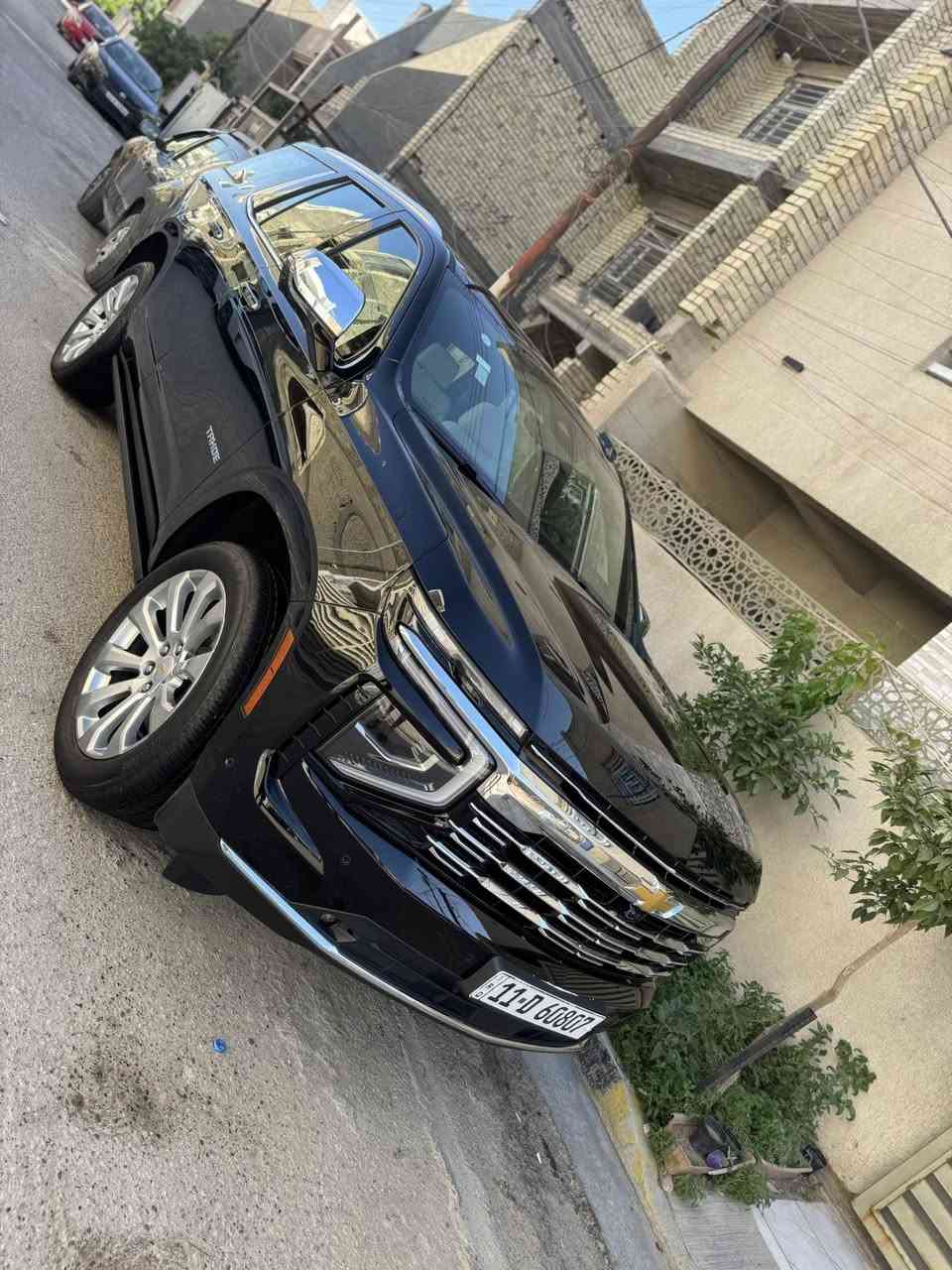 للبيع تاهو برايمر PREMIER خليجية موديل 25 اخت الزيرو ماشية 9 الف فقط  وكالة المنصور  بعدهة بالضمان رقم بغداد بأسمي كفالة عامة من كلشي ( لاشخط لابارد لا رصعة) اعلى مواصفات  ١/١:
شاشة كبيرة متصلة
جكات 
داتا شو (عرض على الجامة الامامية)
بانوراما
كامرات 5 محيطية 360 درجة
٣ شاشات
عدادات شاشة دجيتال
رادار امامي + تحديد مسار
رادار جانبي + نقط عمياء
دوسات كهرباء + انارة led
سستم صوت BOSE
ثلاجة
كشنات جلد ابيض خزن ميموري + هزاز كشن
تبريد تدفئة كشنات امامي + خلفي تدفئة
منافذ شحن usb,hdmi,typeC
ويل حجم ٢٢  كروم 
اشاير مري + مري شفط + هيتر مري
جنطة كهرباء + ستيرن كهرباء
سايد بريك بصمة
داخل بيجي + صاج ملكي
حساس امامي + خلفي
فور ويل
وباقي المواصفات المعروفة وكفالة عامة من كلشي والسعر 71 $ الف للاستفسار ***********
