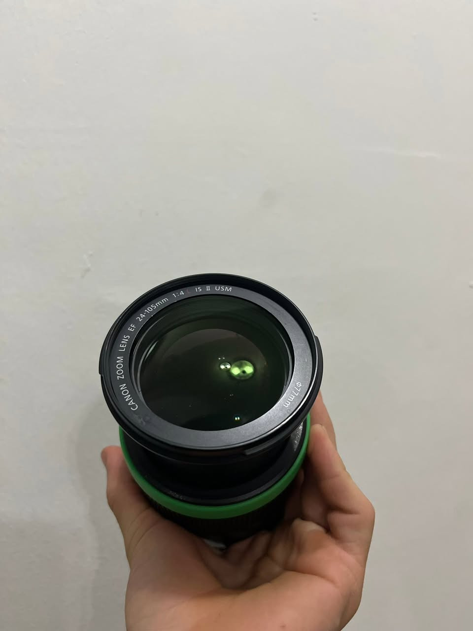 �🔥 فرصة لا تفوت – طقم تصوير احترافي Canon 700D + عدسة L 🔴

📷 للمصورين الجادين فقط… طقم كامل جاهز شغل مباشر بدون أي نقص!

إذا تريد تدخل مجال التصوير أو تطور شغلك بسرعة، هذا الطقم يوفر عليك شراء كلشي قطعة قطعة 👇

⸻

🔥 مكونات الطقم:

📷 Canon EOS 700D نظيفة جداً + شتر قليل
🔴 عدسة احترافية أصلية Canon 24-105mm f/4L (رنك أحمر)
🔋 بطارية أصلية Canon
⚡ شاحن أصلي
🎒 جنطة كاميرا
🔗 حزام كاميرا
💾 كارت ذاكرة 64GB
📥 قارئ/ناقل صور

⸻

⭐ ليش هذا الطقم مميز؟

✔️ نظافة عالية جداً وكأنه شبه جديد
✔️ العدسة L تعطيك جودة احترافية حقيقية
✔️ مناسب تصوير بورتريه / مناسبات / فيديو / ريلز
✔️ جاهز شغل مباشرة بدون أي صرف إضافي
✔️ طقم متكامل للمصور اللي يريد يبدأ صح

⸻

💰 السعر:

🔥 1,100,000 دينار عراقي (قابل للتفاوض للجادين فقط)

⸻

⚠️ ملاحظة مهمة:

الطقم نظيف ومجرب ومناسب لأي شخص يريد يبدأ شغل تصوير أو يطور مستواه بسرعة بدون تعقيد

⸻

📍 المكان:

ديالى بعقوبة يوجد توصيل

⸻

📩 للتواصل:

خاص موجود – الجادين فقط
*********** يوجد في واتساب
