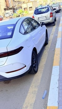 كن ابلاص داخل ابيض مرقم بغداد جاهز  ماشيه ١٠ الف فقط بعدهه زيرو كفاله ...
