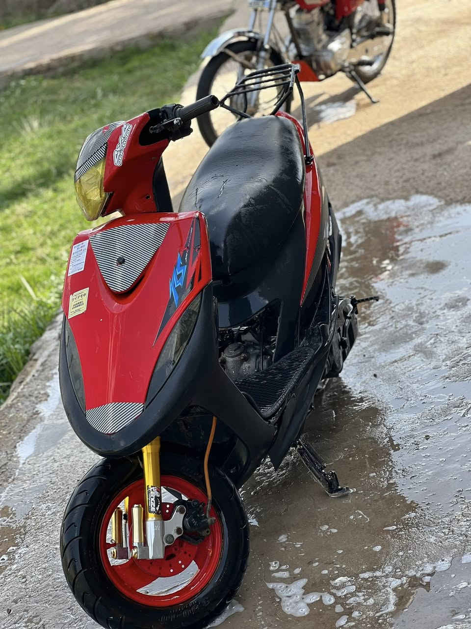 سلام عليكم ماكس عدله نهضه ومعدل هاون محرك مفتوح ولفات لا دخان ولا تنقيص مكان دوانيه دغاره سعر ٣٠٠ وبيه مجال لطيبين ***********
