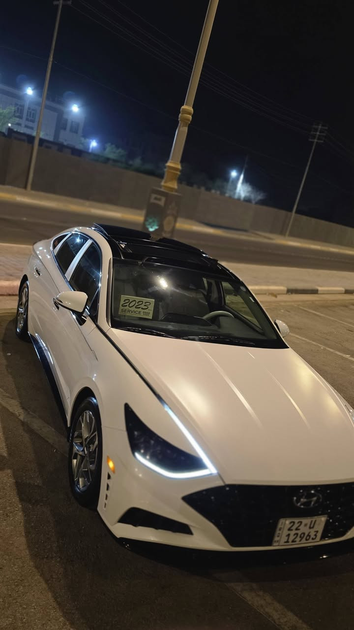 السلام عليكم 
سوناتا وارد امريكي 2023 رقم اربيل
كلين بل العراق بيه جاملغ امامي صبغ بدون داخل بدون ايرباك
ماشيه 70 الف كيلو 
مواصفات SEL 
بصمة وتشغيل عن بعد 
رادارات امامي وجانبي 
قيادة ذاتية تحديد مسار 
كشن كهرباء وتدفئة كشنات 
تبريد شاشة منفصل
جنطة ذكية
مكينة 2500 المرغوبه
سنوية بأسمي تحويل ثاني يوم 
***********
مكان السياره كربلاء
