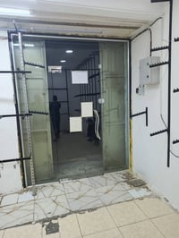 للبيع جام خانه عدد 2 وحده ثابته والثانيه باب قياس ارتفاع 260عرض225/ 07...