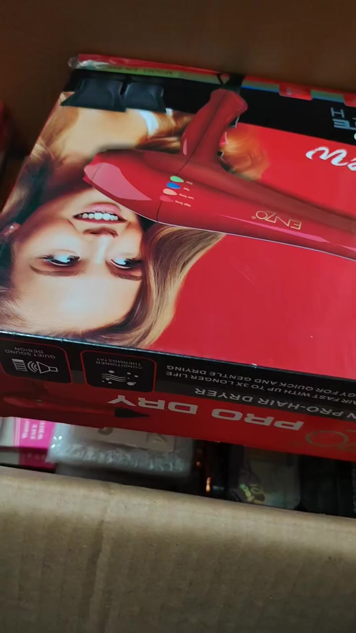 سلام عليكم شلعه كامله مكياج للبيع اي استفسار على الخاص


**إذا كنت صاحب هذا الإعلان وتريد حذفه لأي سبب، رجاءا أرسل رسالة إلى الدعم الفني**