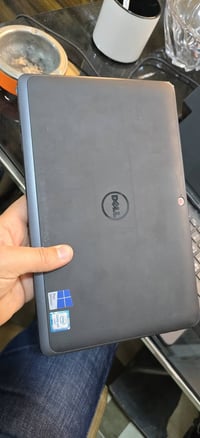 ديل 2in1 • رام 8GB • SSD 256GB