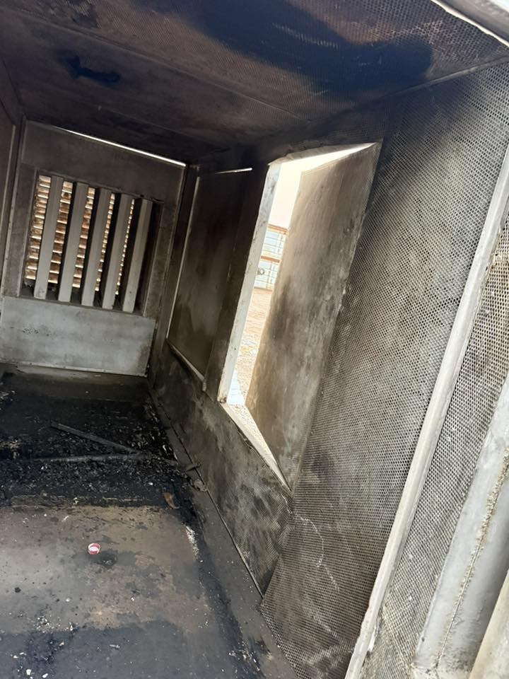 ‏سلام عليكم كاتم للبيع مال مولدة 250

￼كيفي ‏مكان بغداد ***********￼
