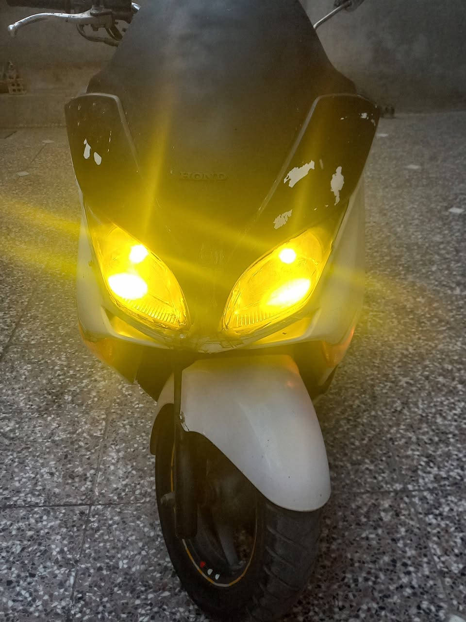 دراجه فورزه 8/0البيع ٥٥٠ الف دراجه نكره سالف مع بصمه   مكاني الشعب  ***********
