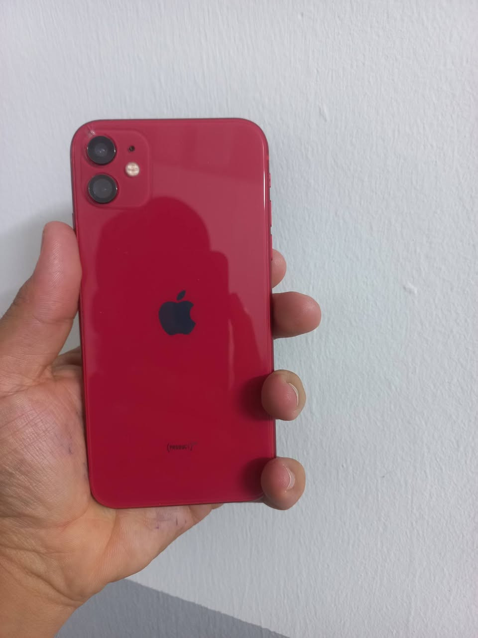 ايفوان 11عادي جهاز جديد ذاكره64 جهاز شخط مابيه
مبدل شاشه 3خيارات فيس ايدي واكف 
وبطاريه 100.   بيه كسر مثل انقطه بلا ظهر 
سيمكارت شغال وايفاي شغال كامرات حيل حلوه تصويره دمعه 
السعر 155 الف وبيه مجال ***********
