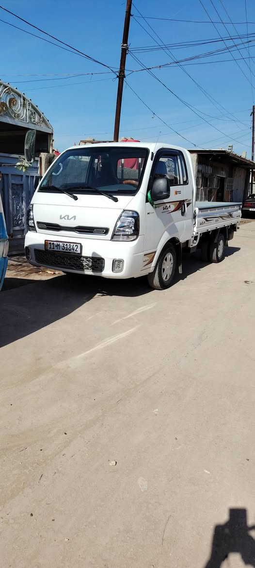 سلام عليكم البيع كيه 24 كفالة عامه من كل شي رقم بغداد نكليزي سيارة فول جاهزة ماشيه 33حقيقي مكان بابل جبله  غير مت واجد عل نت سعر اتصل وبيك خير ***********
