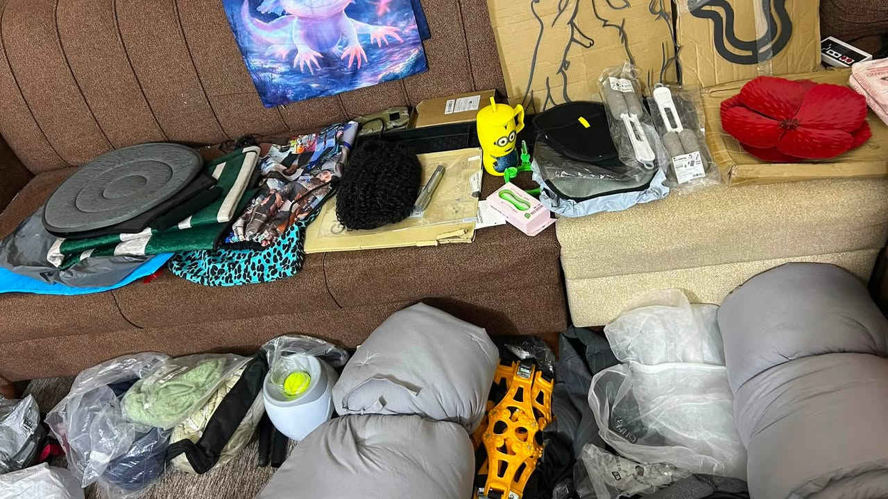 شلعة للبيع قيم سعرها بما يرضي الله وبالعافيه


**إذا كنت صاحب هذا الإعلان وتريد حذفه لأي سبب، رجاءا أرسل رسالة إلى الدعم الفني**