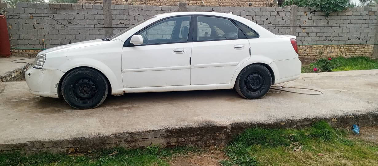 سلام عليكم اوبترا 2004 سياره مصبوغه حزام مكفوله من الضربه كهربأيات كلها شغاله تبريد ثلج  راعيها بلنجف ماندله رقمها بابل انكليزي السعر 55 بيها مجال بصيط  ***********
