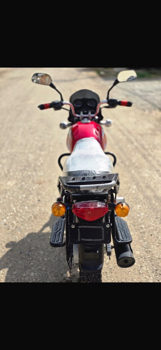 دراجه للبيع بوكسر موديل 2020اوراق اصولي أي نقص مابيه دراجه جديده مكينه ما مفتوحه مكاني ديالى عبكيه ناحيت لسلام ***********سعر 750
