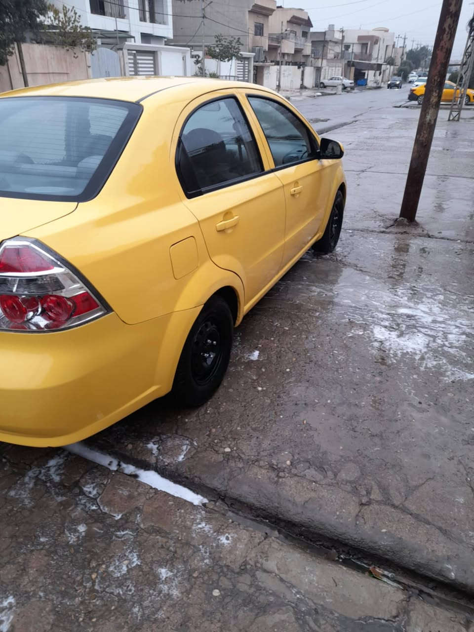 اڤيو للبيع موديل 2011 بدون ضرر المكينه والگير شرط رقم نينوى شرط التحويل يوجد فيها كابون غرمات وهيئه صفر مكان الموصل للستفسار على الارقام *********** /*********** لاتدخل خاص
