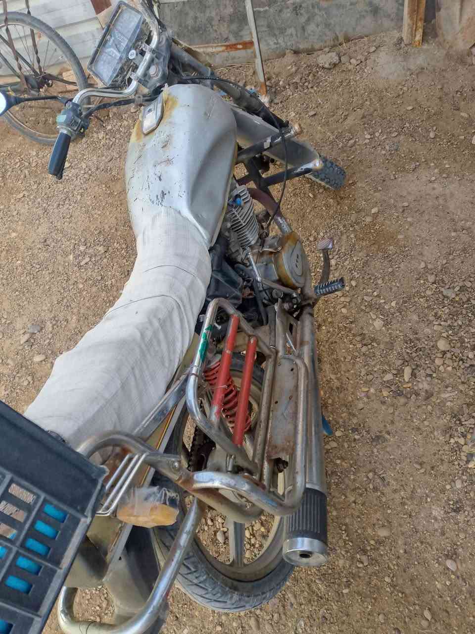 سلام عليكم عيوني ماطور فيوم مكان الرمادي بالثياب جزيره سعر 325 بي مجال رقم ***********واتساب
