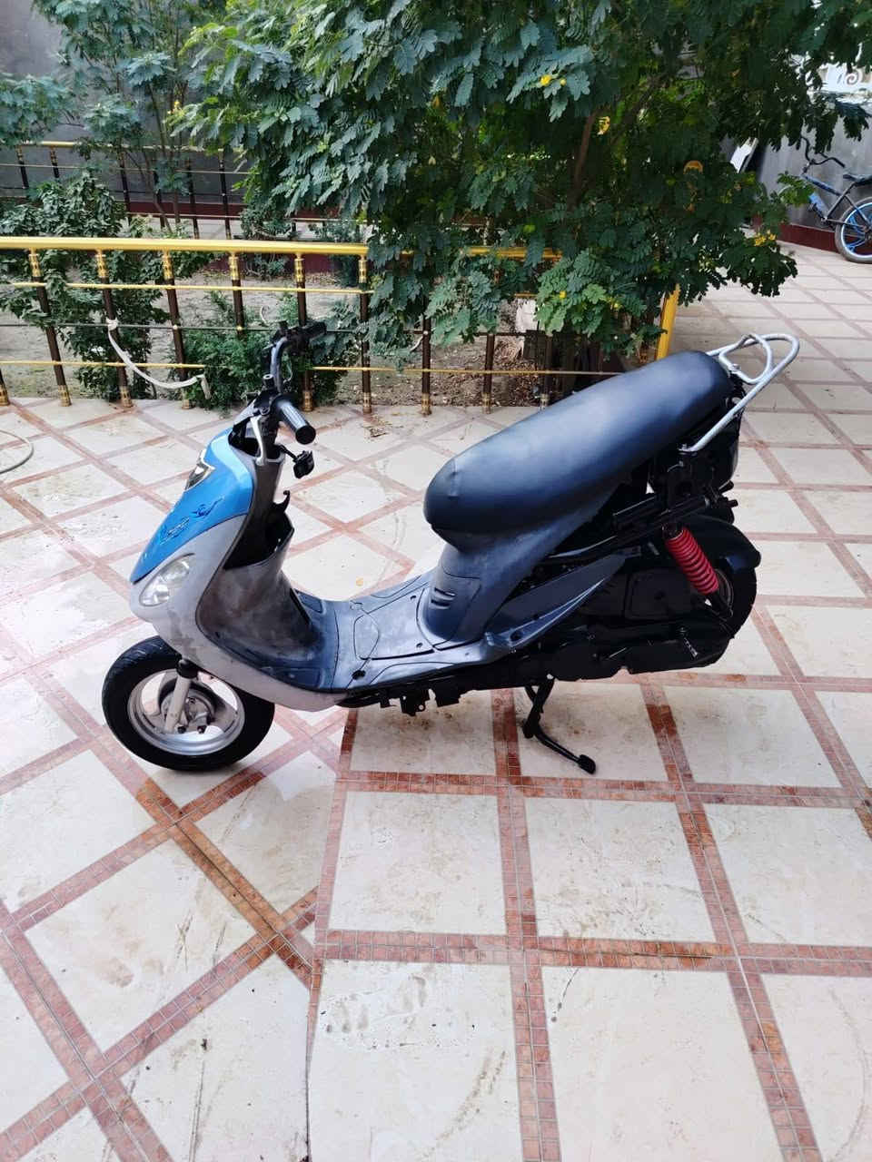 سلام عليكم شباب
دراجه للبيع غراضه كله موجوده دراجه مفتوحه شغاله سلف هندر اشاير عوزه باتري فقط سعر ٤٢٥ وبيه مجال شراي متوازي ع بيعته مكاني ناصريه مركز شارع السفينه


**إذا كنت صاحب هذا الإعلان وتريد حذفه لأي سبب، رجاءا أرسل رسالة إلى الدعم الفني**