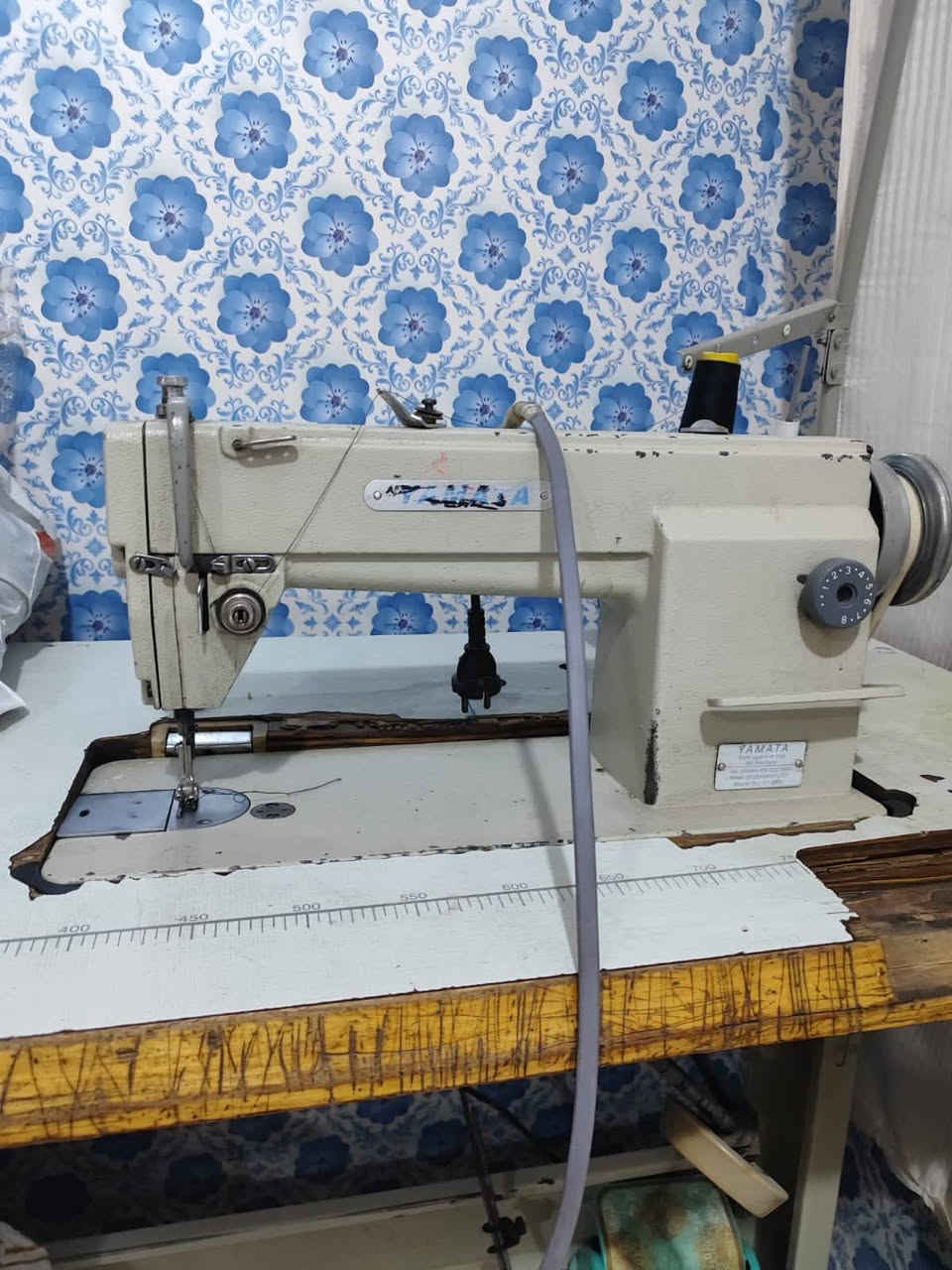 السلام عليكم
مكينه نظيفه شرط الخياط ع الفحص .المكان حي النداء شارع جامعه الكفيل...السعر 200وبيهه مجال


**إذا كنت صاحب هذا الإعلان وتريد حذفه لأي سبب، رجاءا أرسل رسالة إلى الدعم الفني**