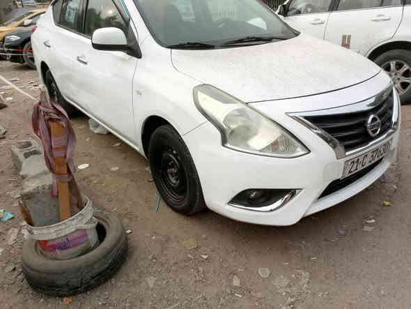 السلام عليكم نيسان صني هندي
موديل 20 مابيه اي نقص 
ماشيه 116كيلو
شاشه وكامره  مري كهرباء 
صدر جديد 
تاثيرات جديد 
بروجكتر امامي زنون سكنات لد 
كباته بلجنطه 
كير والمكينه كفاله
مابيه لاصبغ ولا تبديل عدا دعاميه   امامي 
رقم شمالي ابسمي تحويل كبل 
السعر 110وبيه مجال  
الاتصال على الرقم *********** المكان الأعظمية
