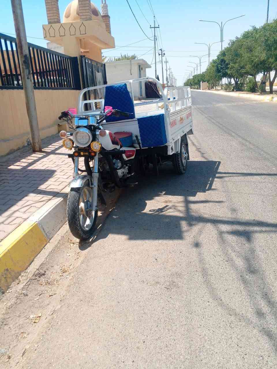 سلام عليكم ستوته لبيع موديل 20نضافه نفس الي بصوره ((((مكفوله من لحيم وخياس )))))) اوراق كامله اشاير كله شغال ((( ملاحضه مصبوغه صبق عام لجمال ))))السعر 1450بيهه مجال رقم الهاتف ***********
